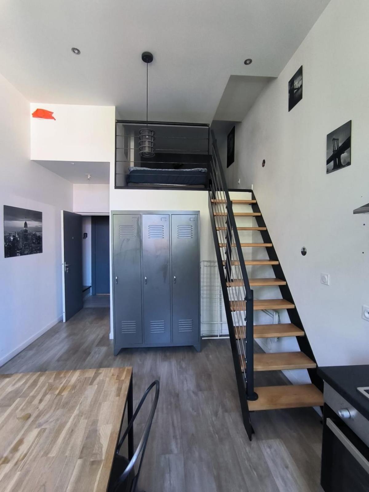 Lovely Space Tvg Parking Apartment Saint-Etienne (Loire)